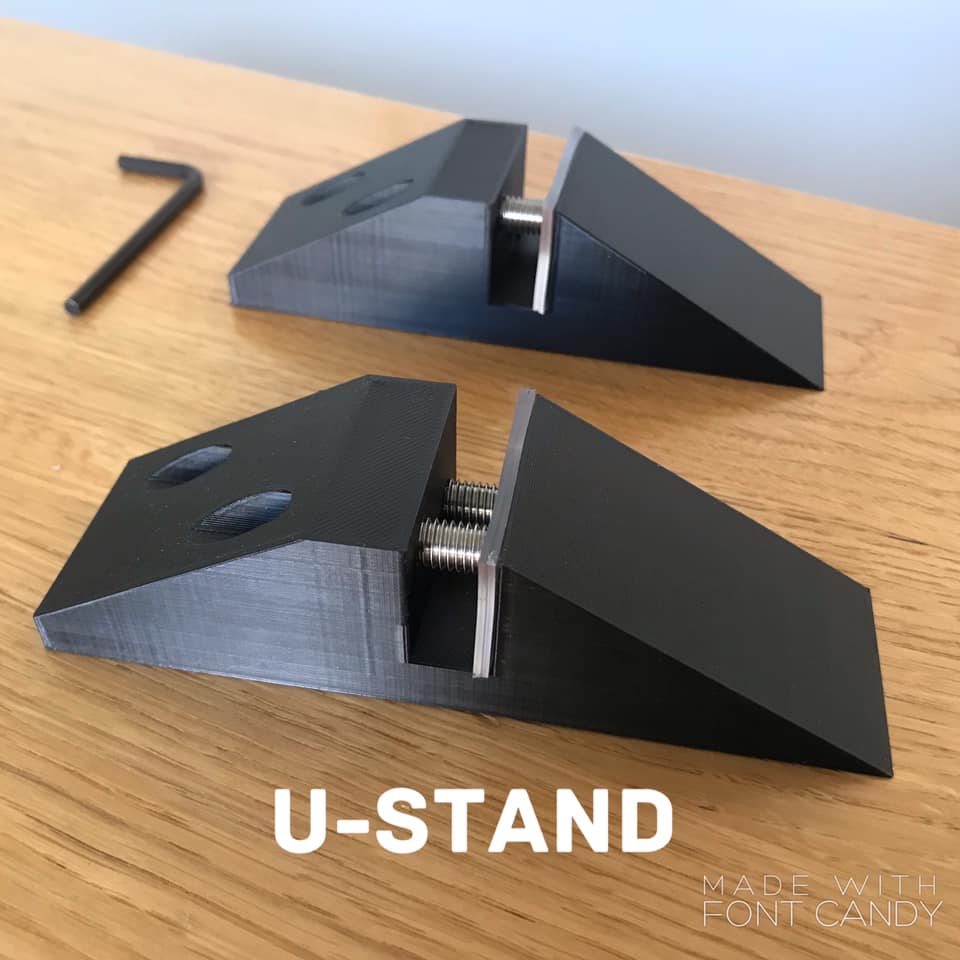 Pair of U-stands and allen key