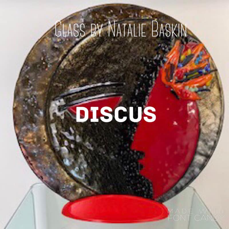 Discus Stand on glass